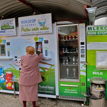 An automatic milk dispenser